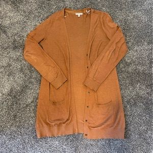 Maurice’s cardigan.